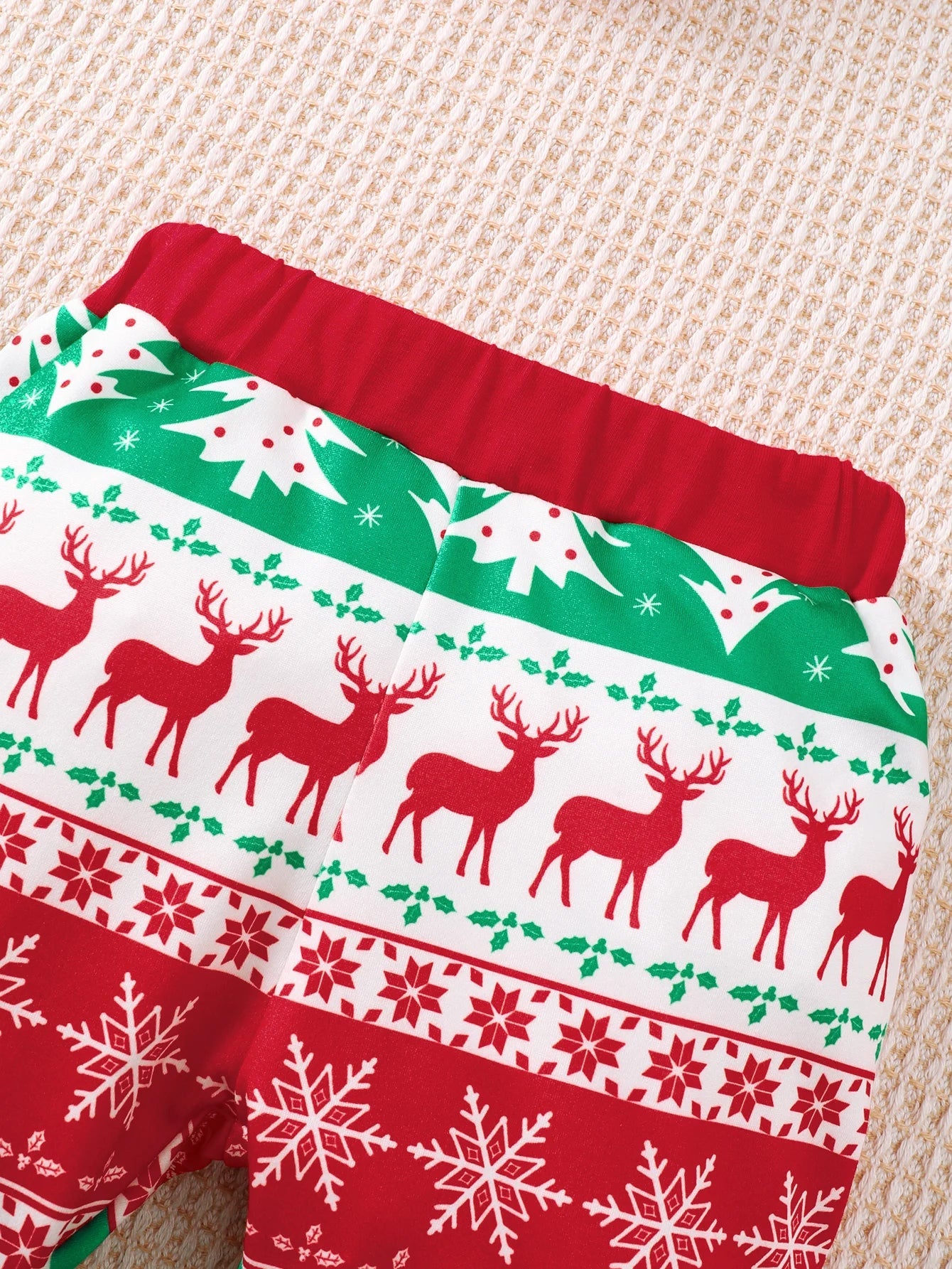 3-delige Kerstset voor Baby Jongens met Bedrukte Bodysuit, Broek en Hoed 5